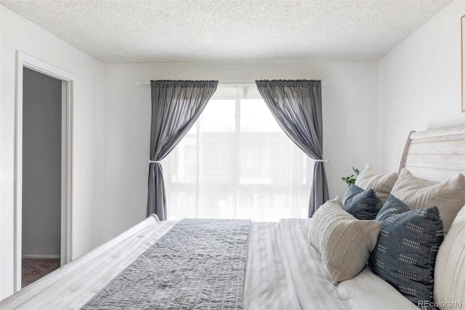 MLS Image #13 for 9453 w utah place,lakewood, Colorado