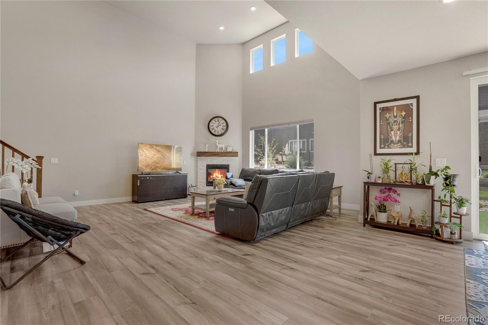 MLS Image #10 for 9836  banner peak street,littleton, Colorado