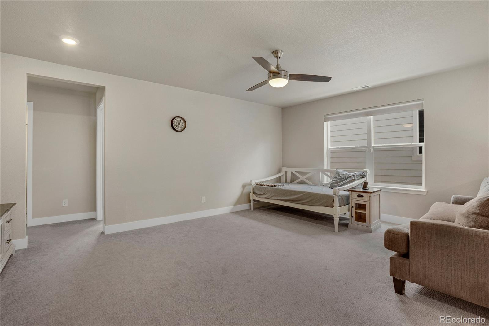 MLS Image #14 for 9836  banner peak street,littleton, Colorado