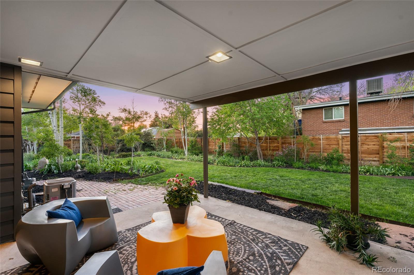MLS Image #10 for 8955 e 19th avenue,aurora, Colorado