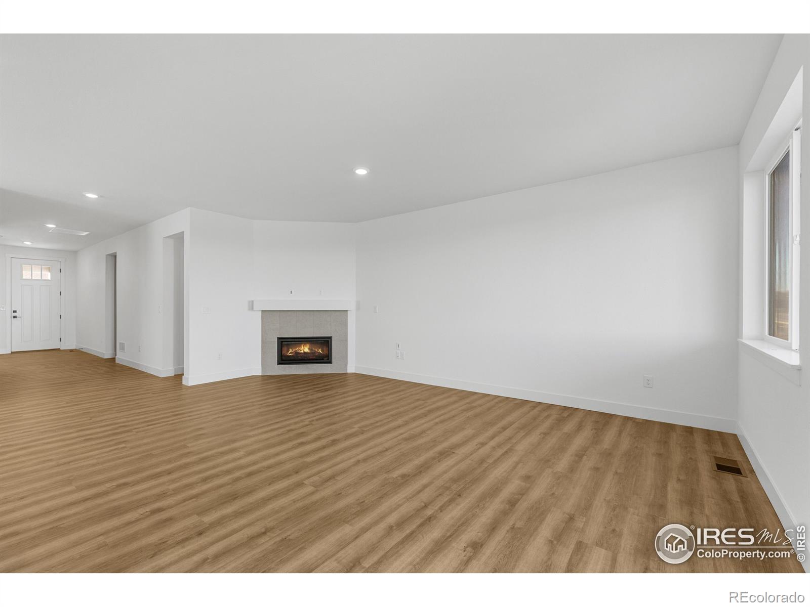 MLS Image #10 for 761  muturu road,johnstown, Colorado