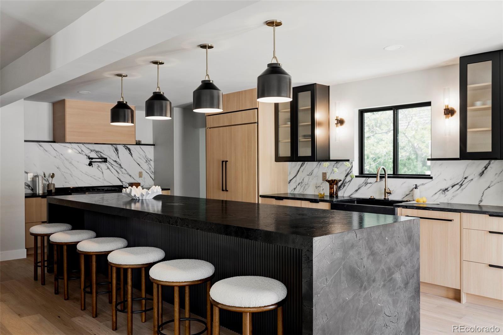 MLS Image #3 for 5516 s havana court,englewood, Colorado