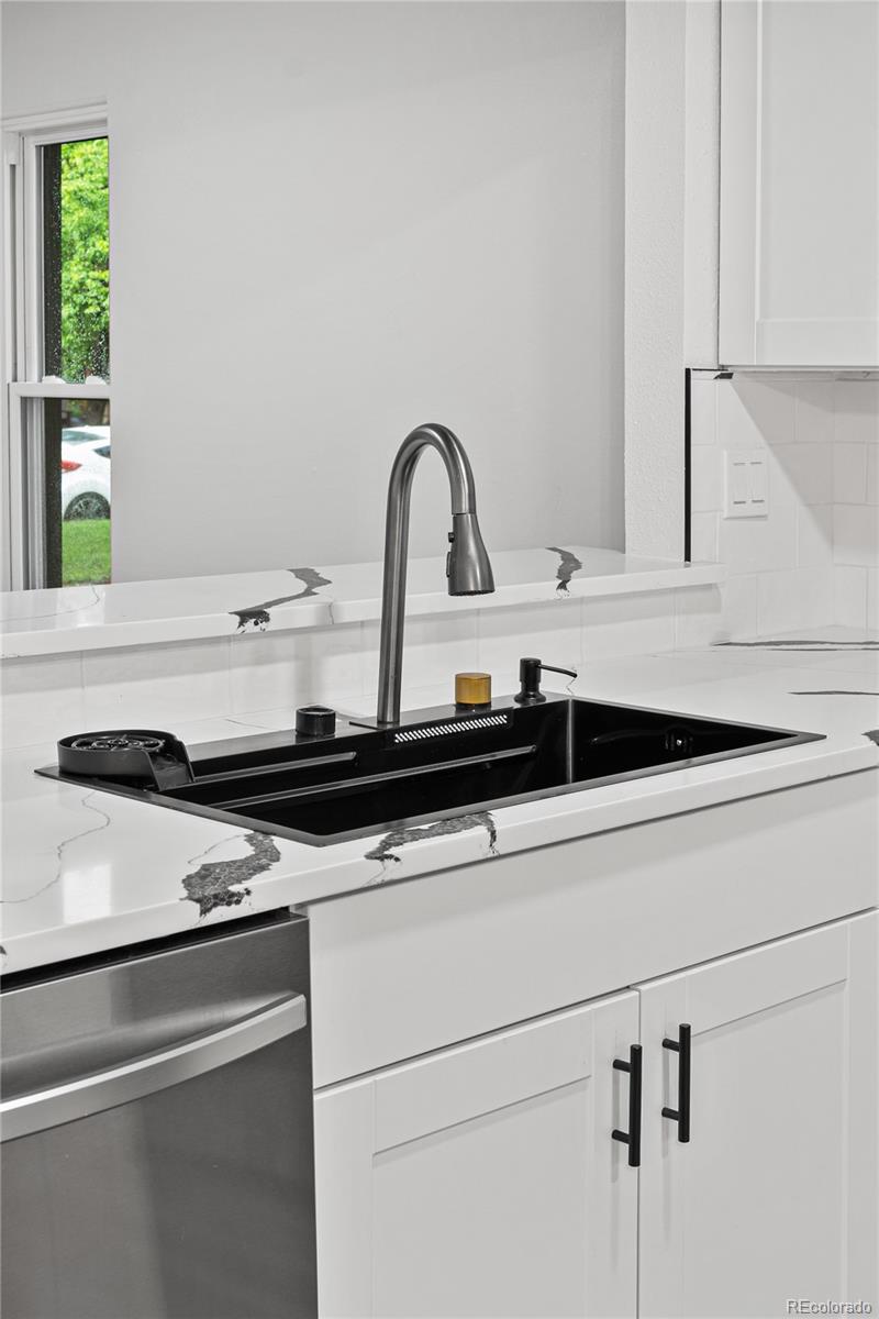 MLS Image #10 for 1347 s crystal way,aurora, Colorado