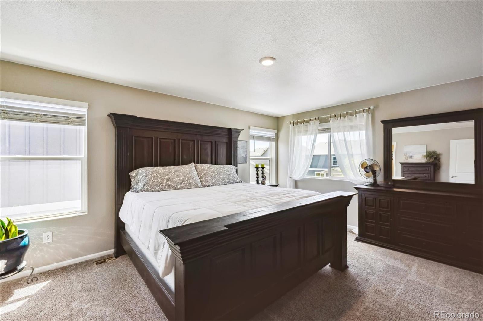 MLS Image #22 for 27130 e maple avenue,aurora, Colorado