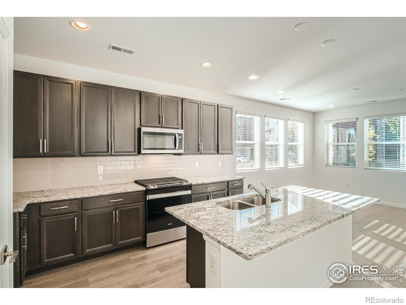 CMA Image for 1910  Rosen Drive,Fort Collins, Colorado