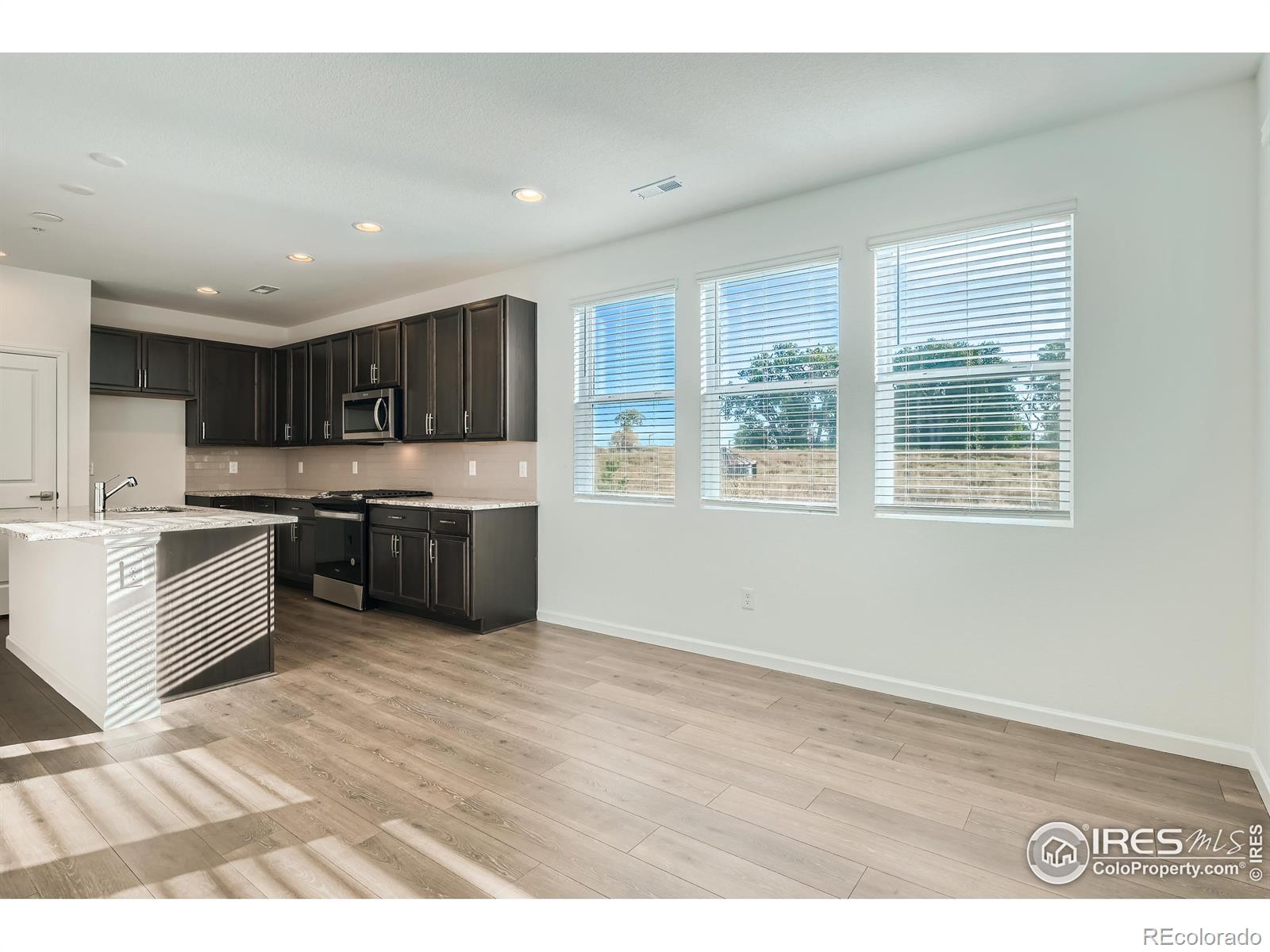 MLS Image #7 for 1910  rosen drive,fort collins, Colorado