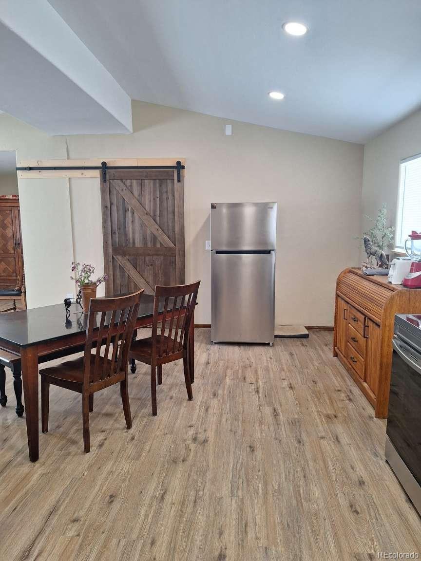 MLS Image #10 for 895  b street,penrose, Colorado