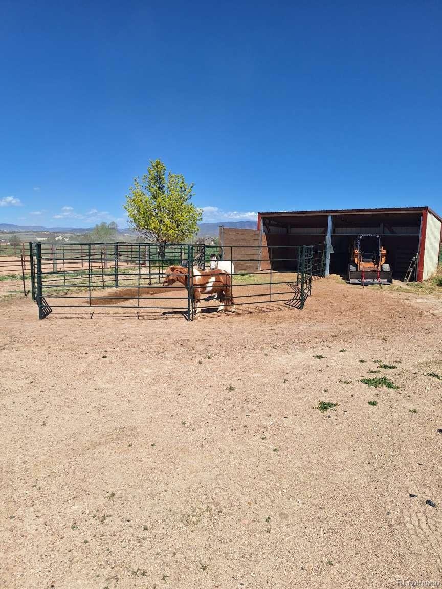 MLS Image #19 for 895  b street,penrose, Colorado