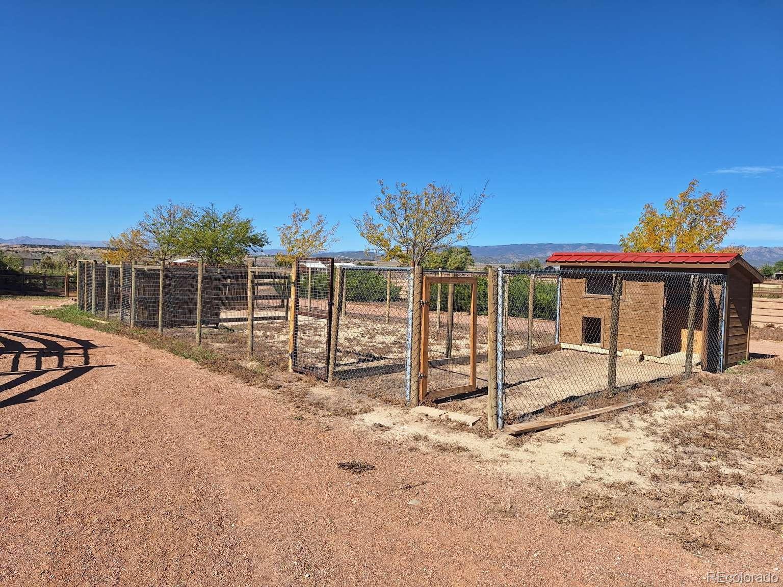 MLS Image #23 for 895  b street,penrose, Colorado