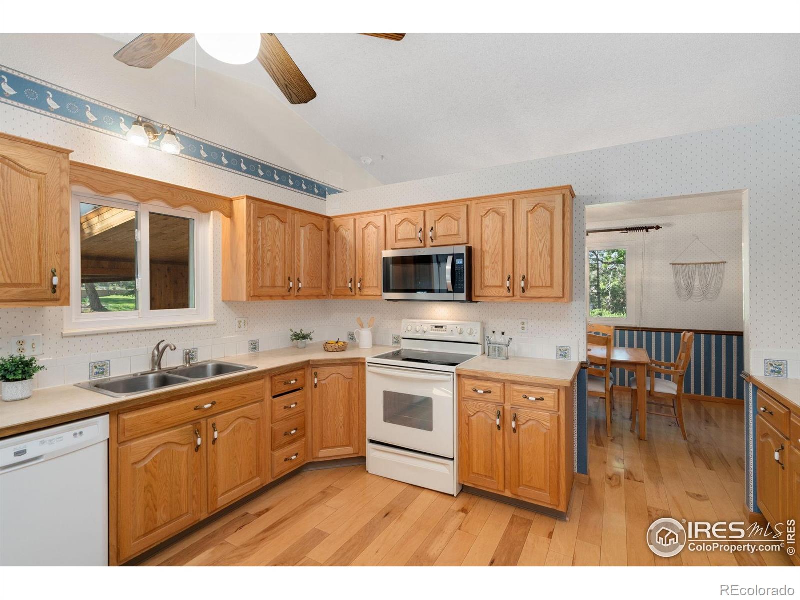 MLS Image #17 for 1020  jay court,loveland, Colorado