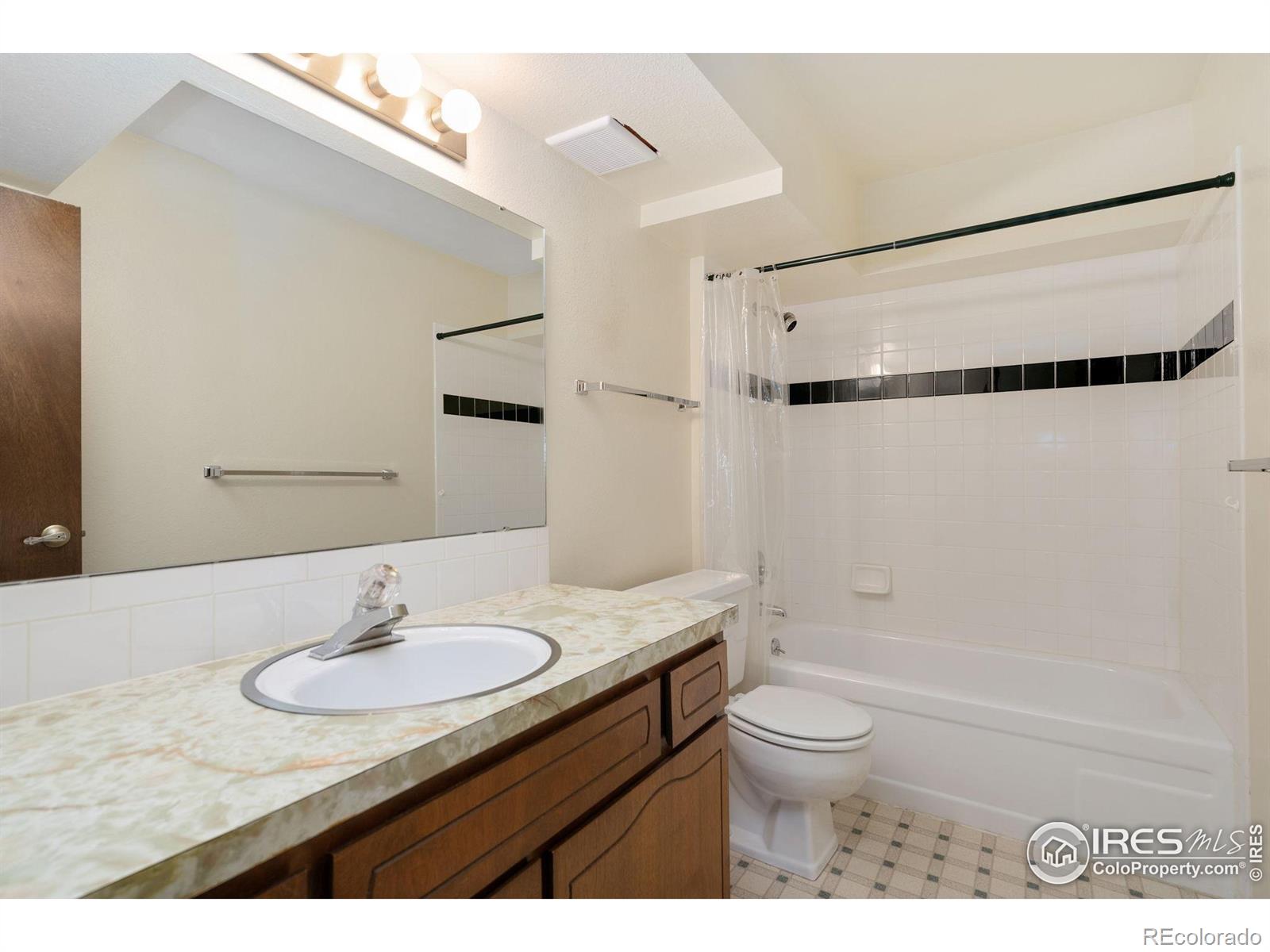 MLS Image #31 for 1020  jay court,loveland, Colorado