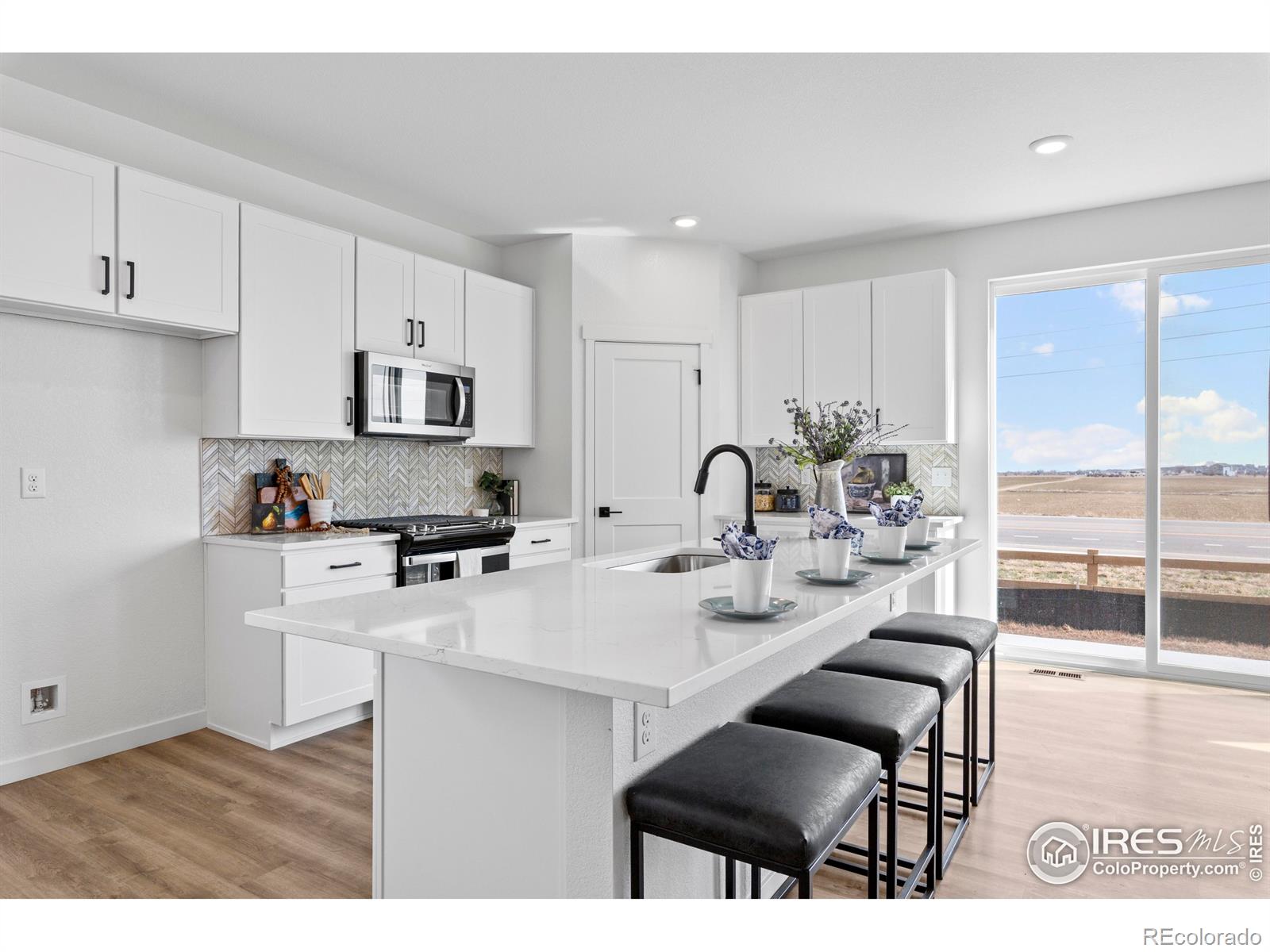 MLS Image #10 for 797  muturu road,johnstown, Colorado