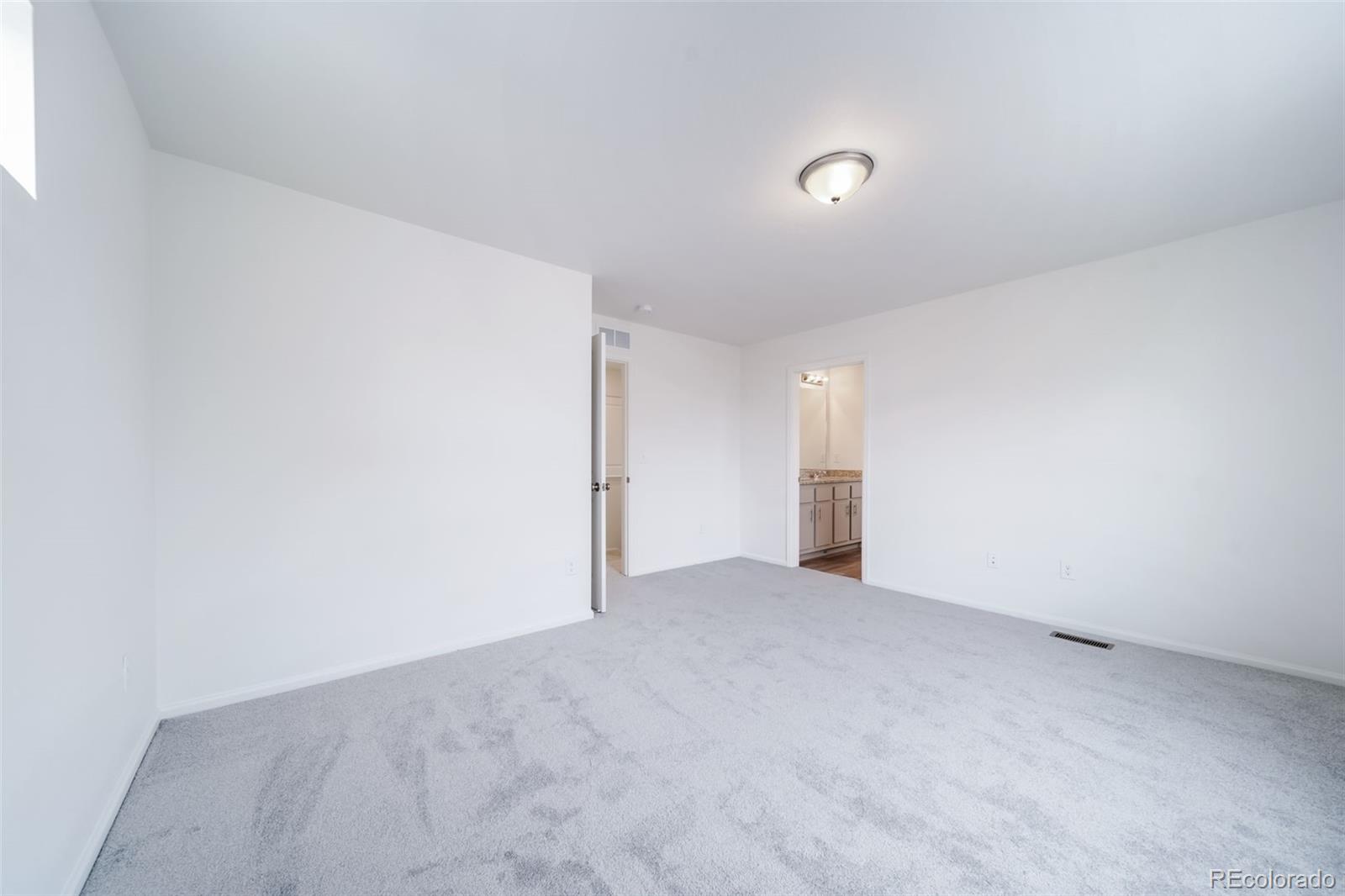 MLS Image #17 for 22133 e 38th place,aurora, Colorado