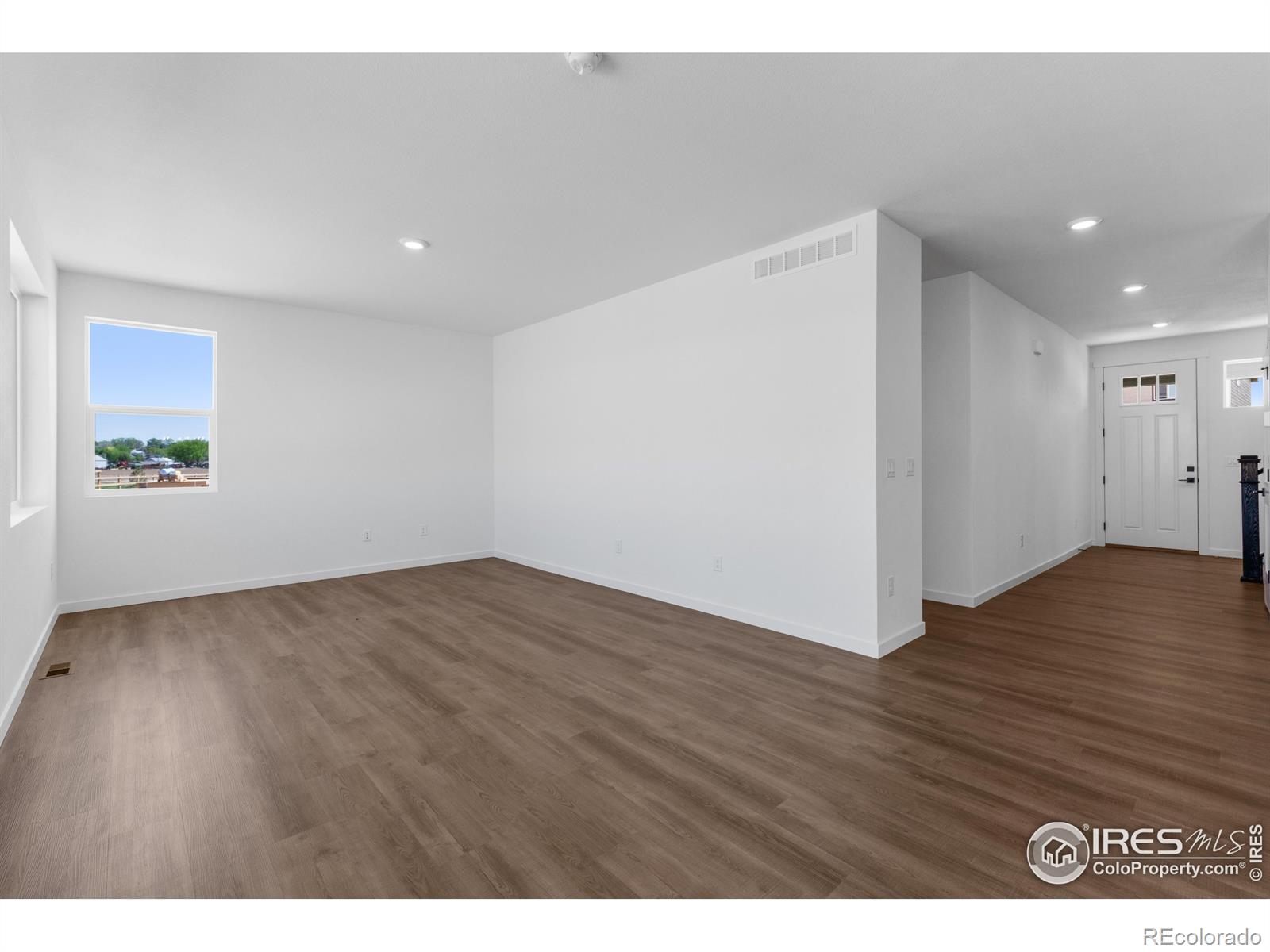 MLS Image #11 for 676  piedmontese street,johnstown, Colorado