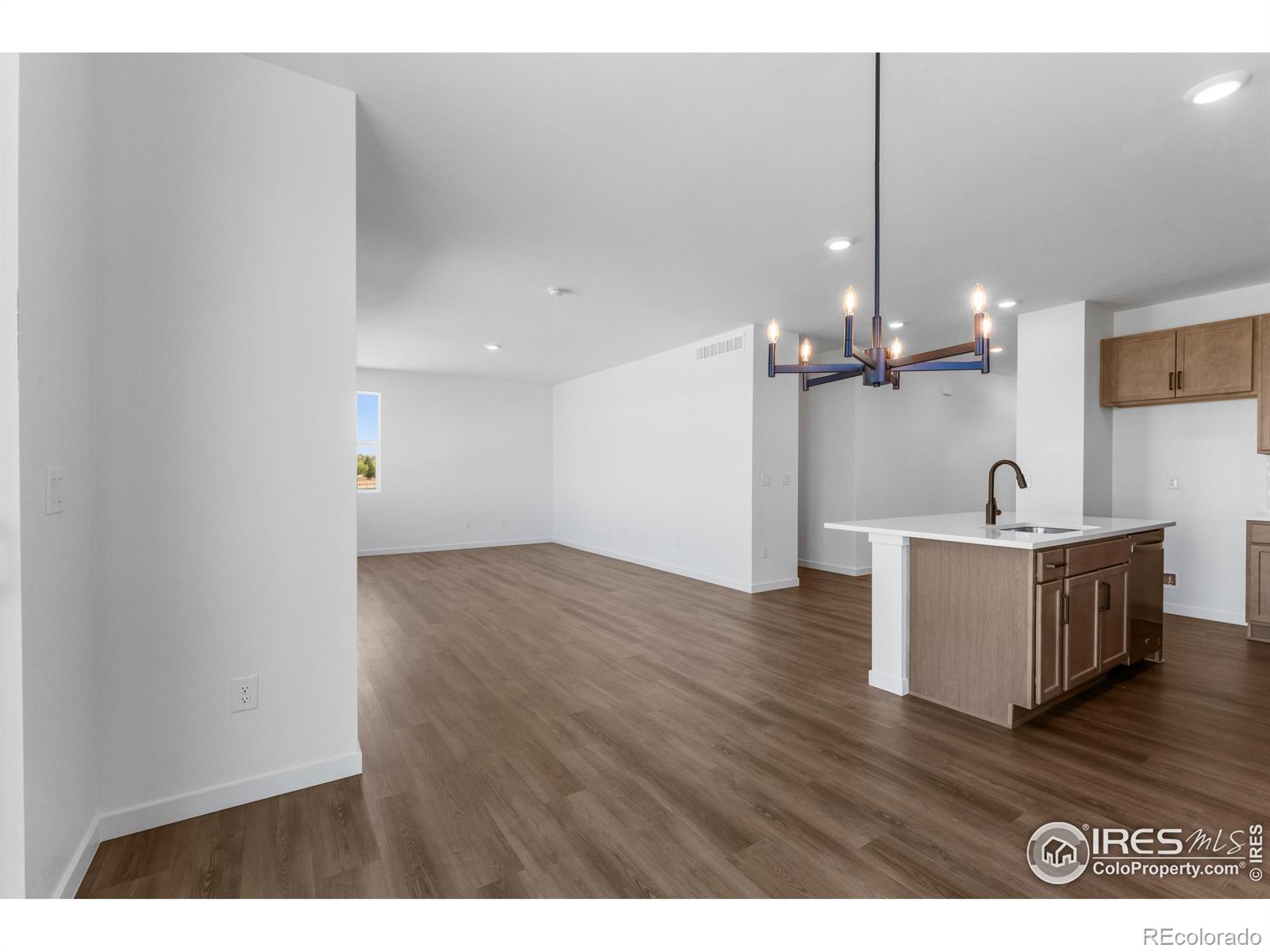 MLS Image #7 for 676  piedmontese street,johnstown, Colorado