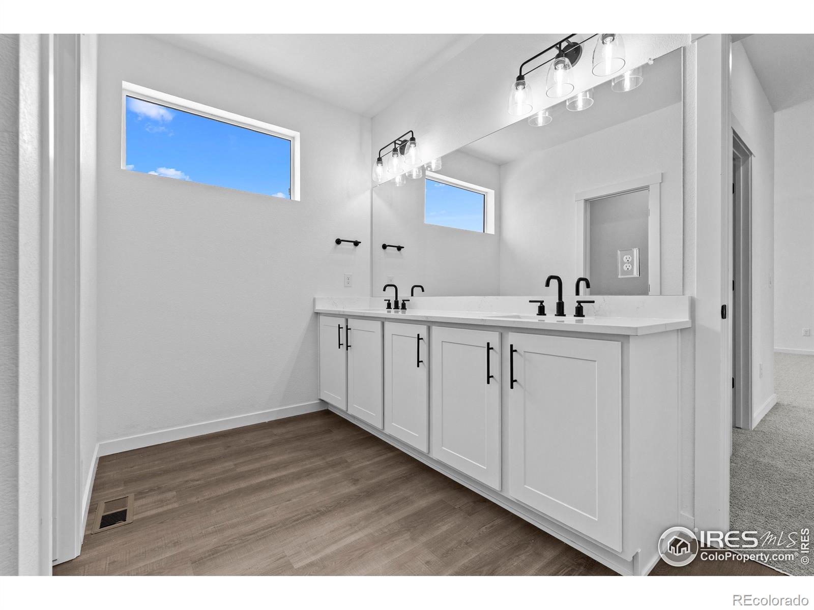 MLS Image #12 for 749  muturu road,johnstown, Colorado