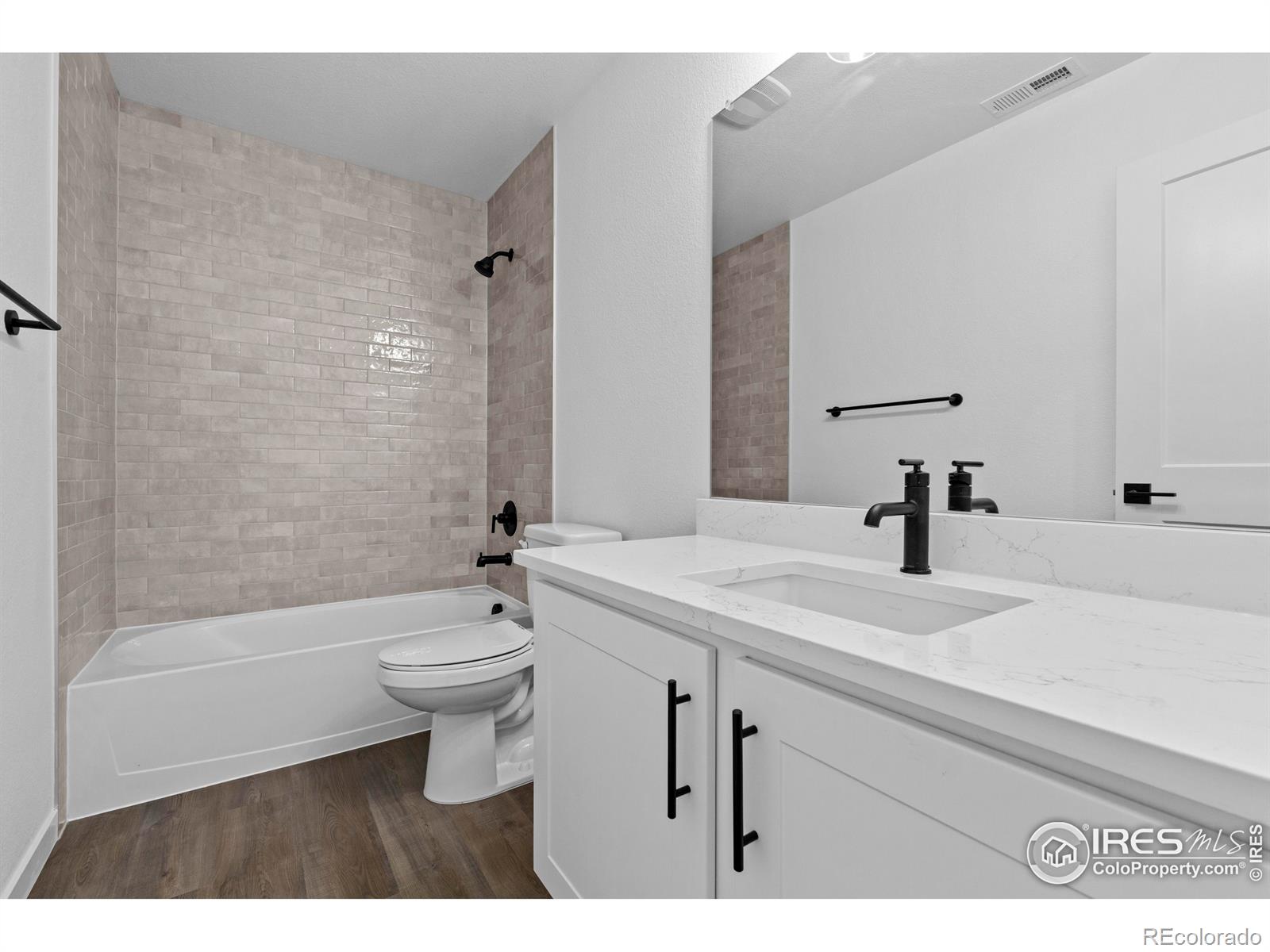 MLS Image #23 for 749  muturu road,johnstown, Colorado