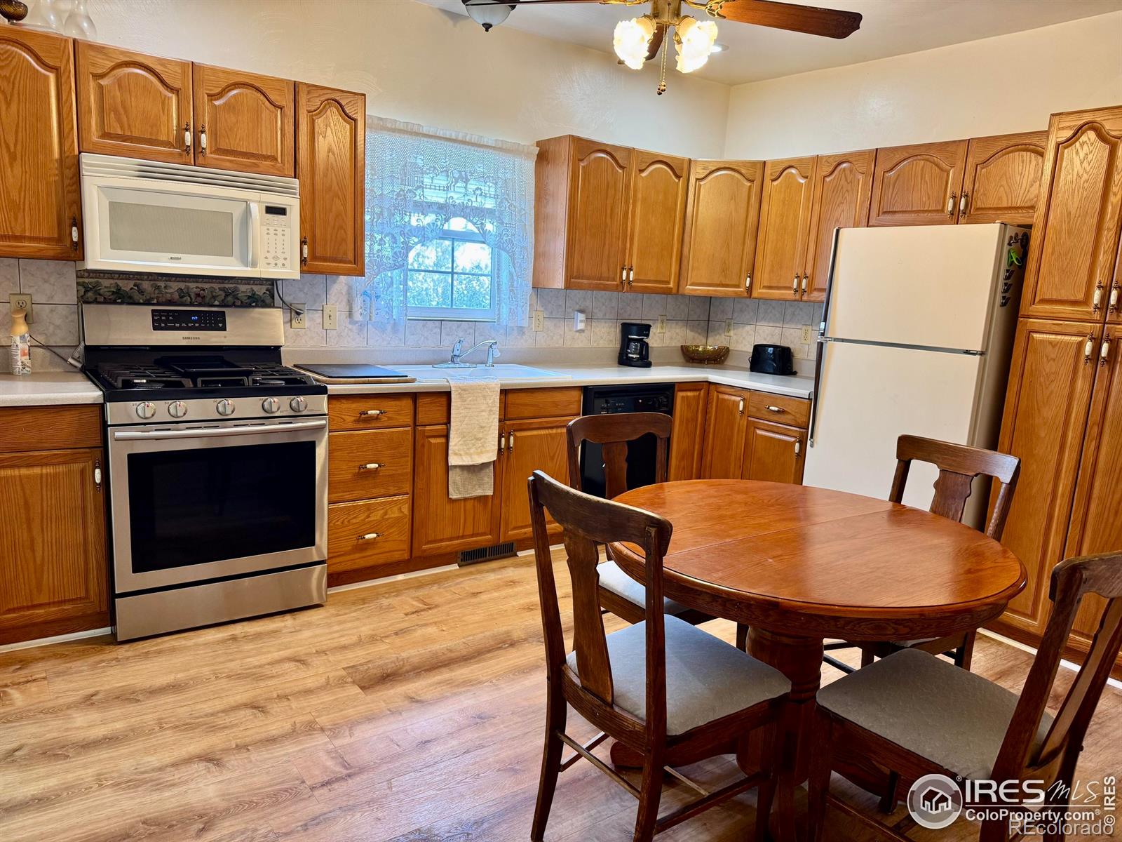 MLS Image #12 for 17263  county road 30 ,sterling, Colorado