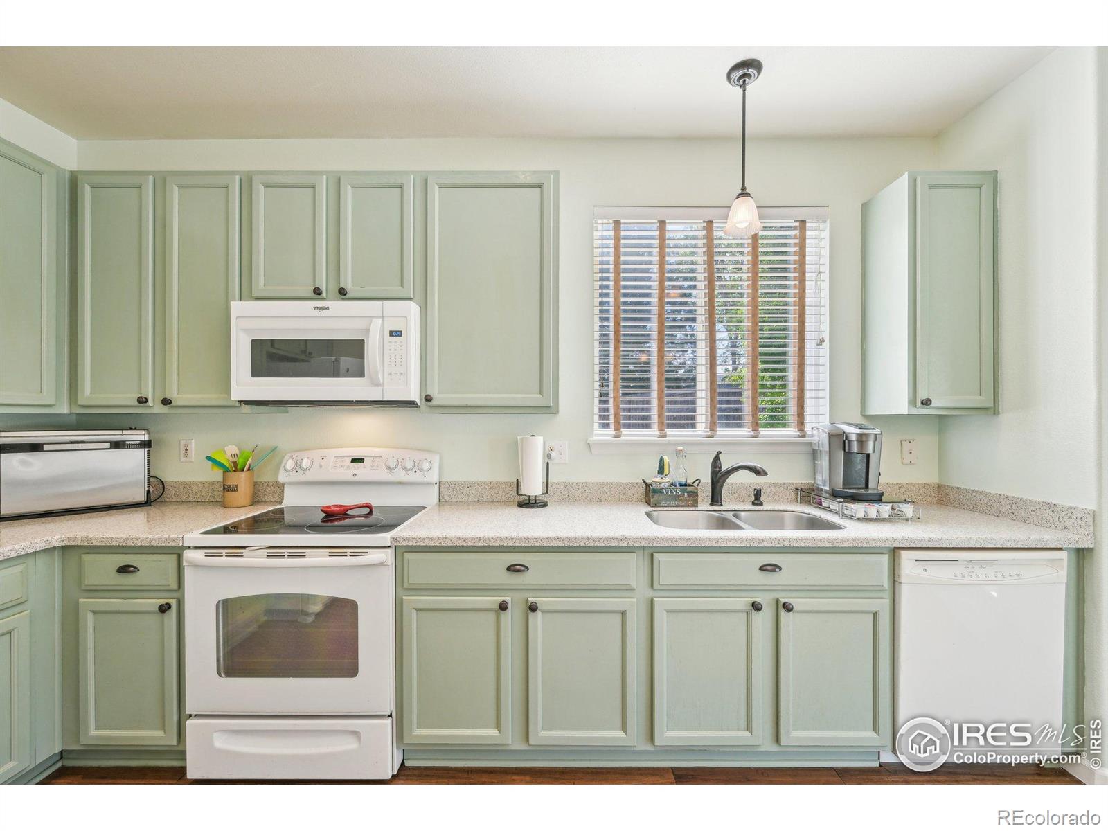 MLS Image #17 for 2420 e 127th avenue,thornton, Colorado