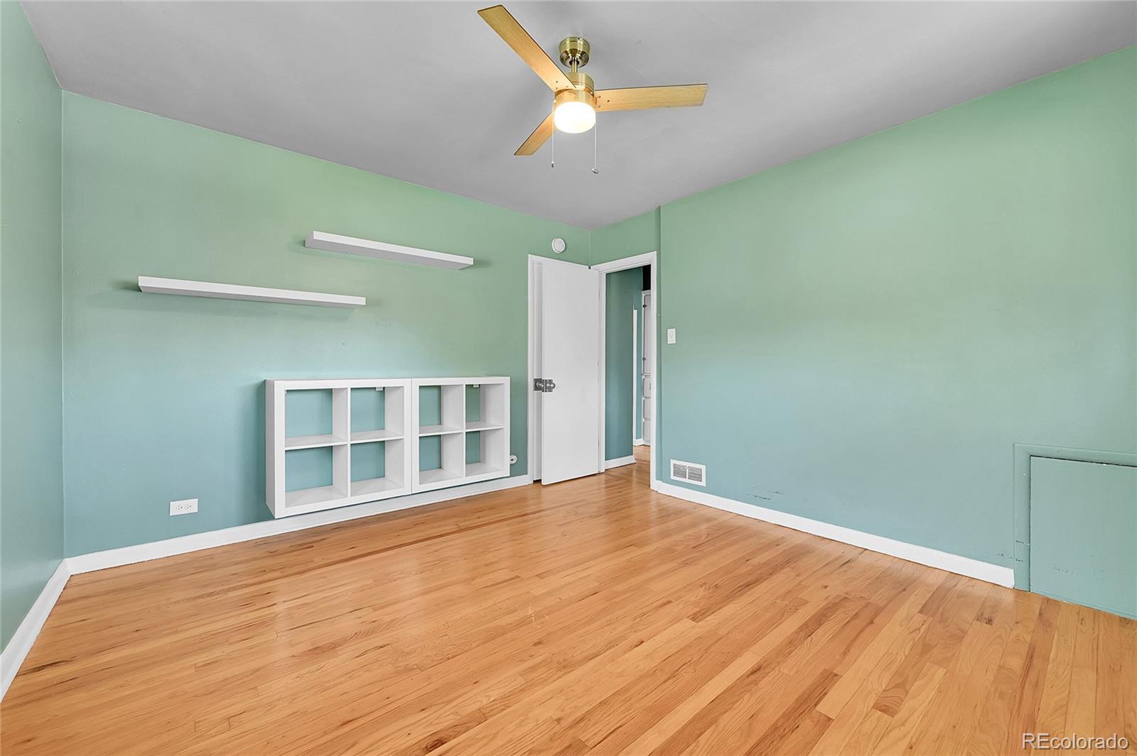 MLS Image #13 for 3818 w 25th avenue,denver, Colorado