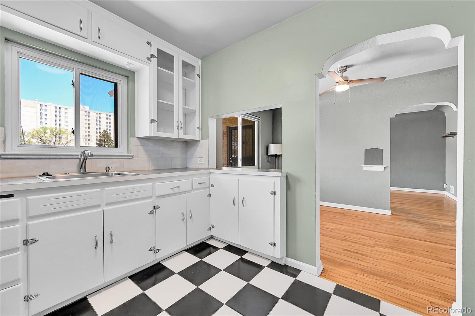 MLS Image #9 for 3818 w 25th avenue,denver, Colorado