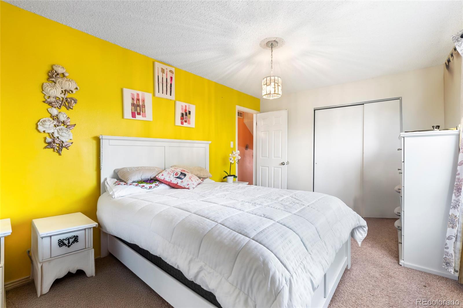 MLS Image #10 for 14595  robins drive,denver, Colorado