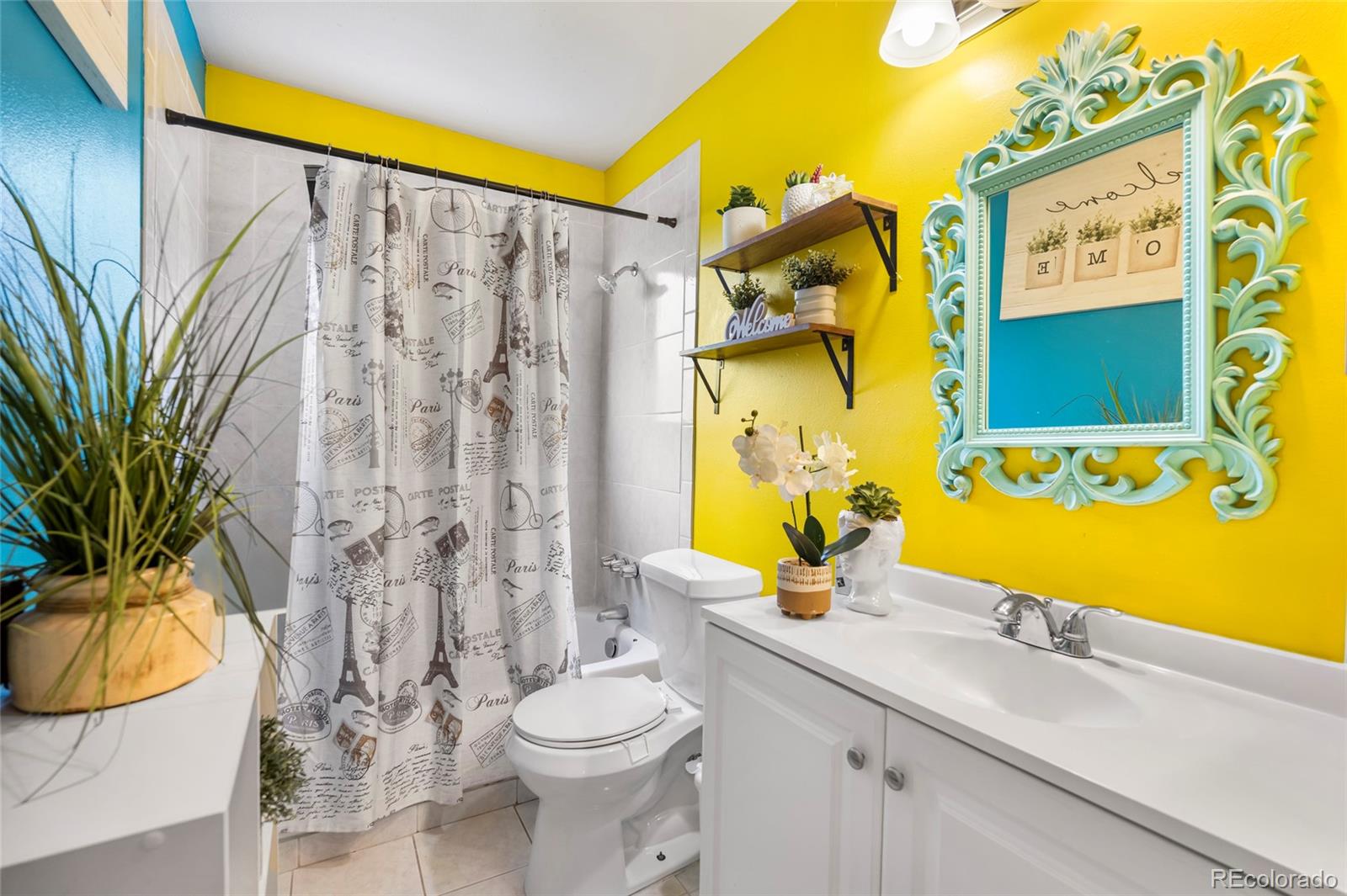 MLS Image #12 for 14595  robins drive,denver, Colorado