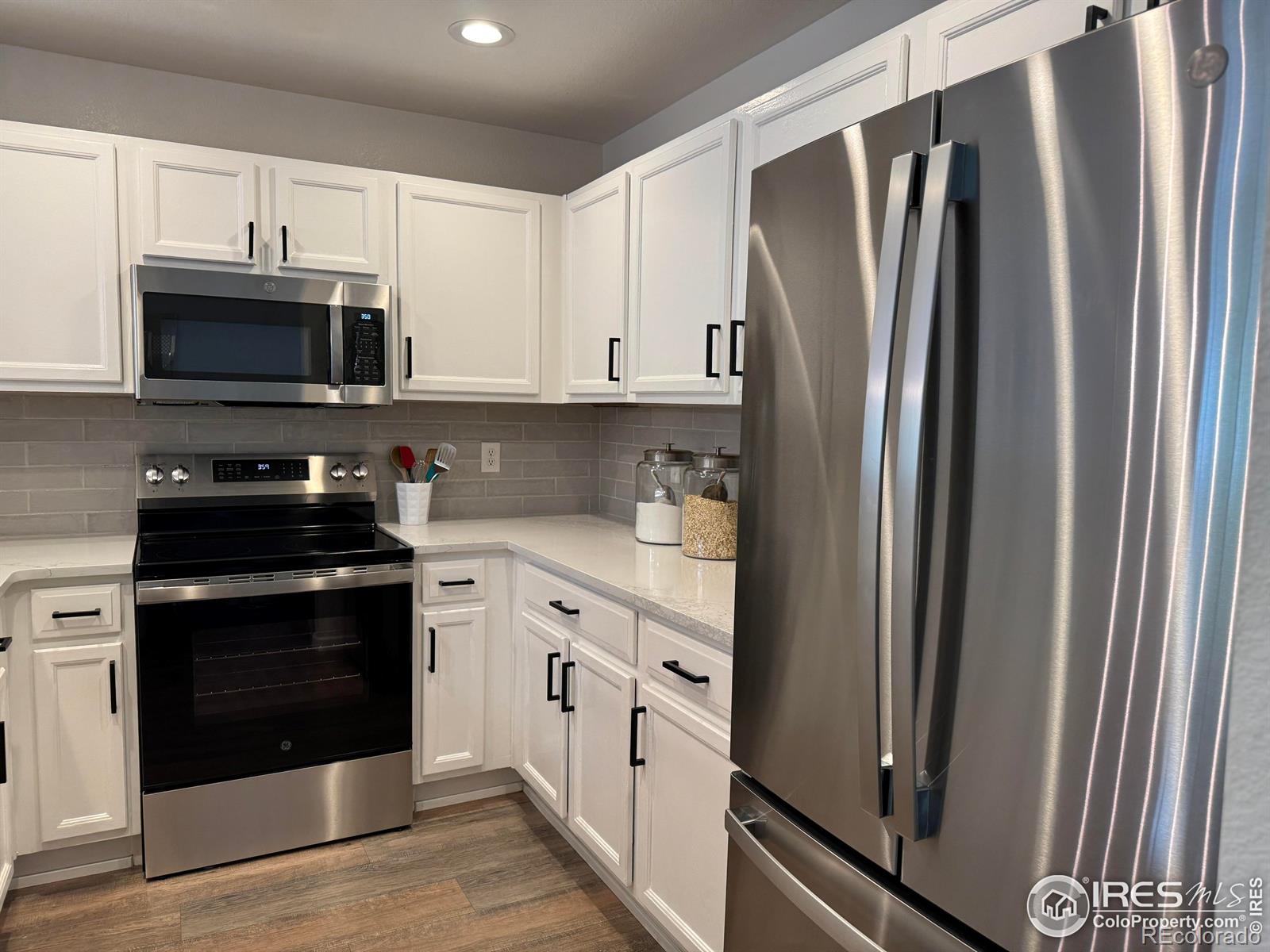 MLS Image #12 for 5114  country squire way,fort collins, Colorado