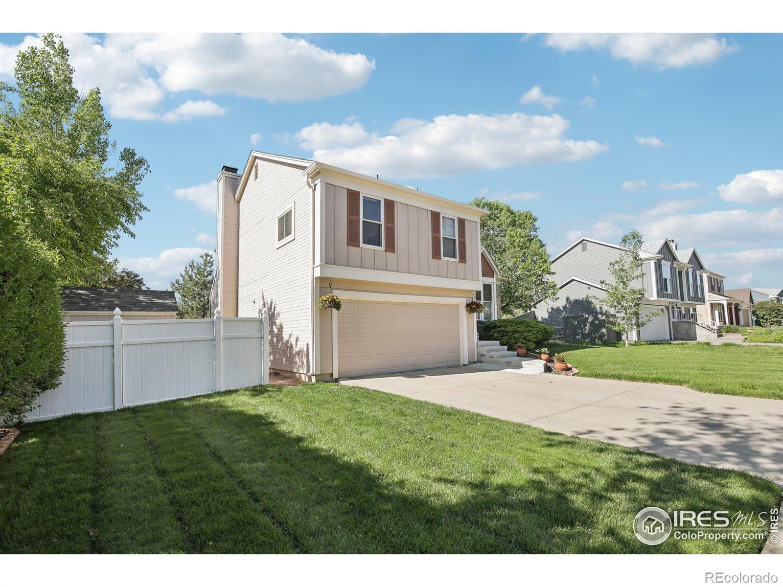 MLS Image #2 for 710  sedge way,lafayette, Colorado
