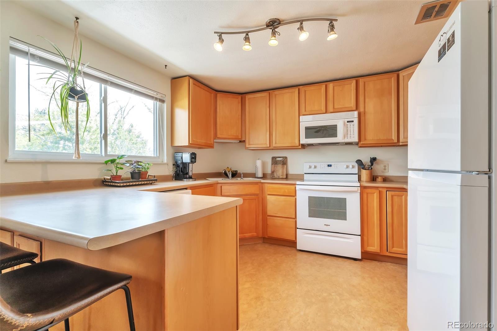 MLS Image #7 for 6484  kendall street,arvada, Colorado