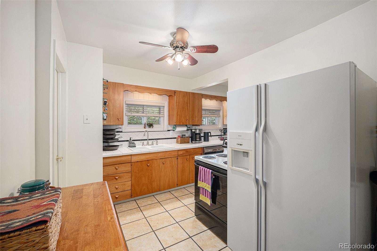 MLS Image #9 for 895  vance street,lakewood, Colorado