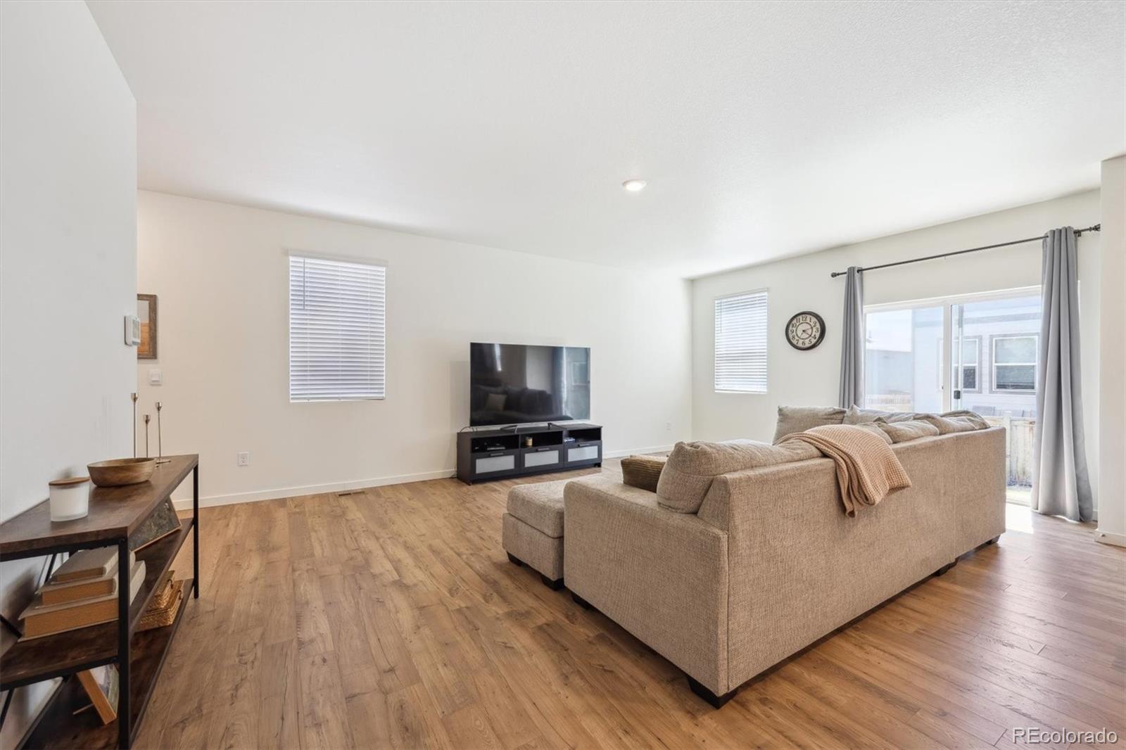 MLS Image #6 for 1107  sunrise drive,brighton, Colorado