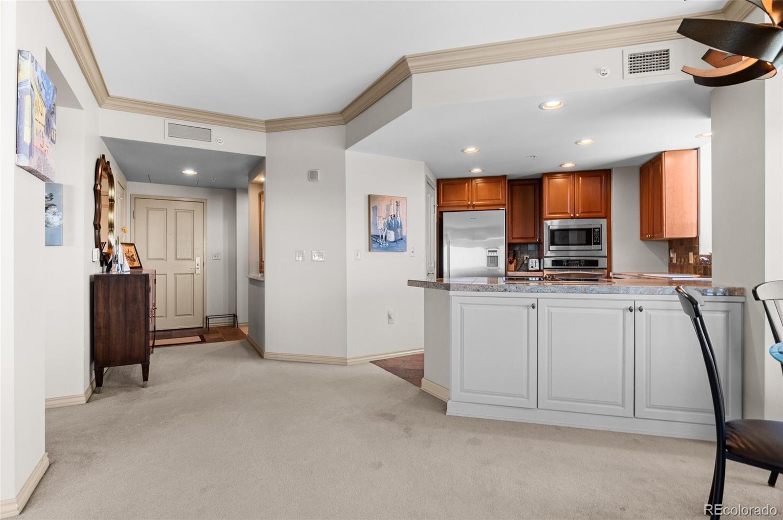 MLS Image #7 for 8100 e union avenue,denver, Colorado