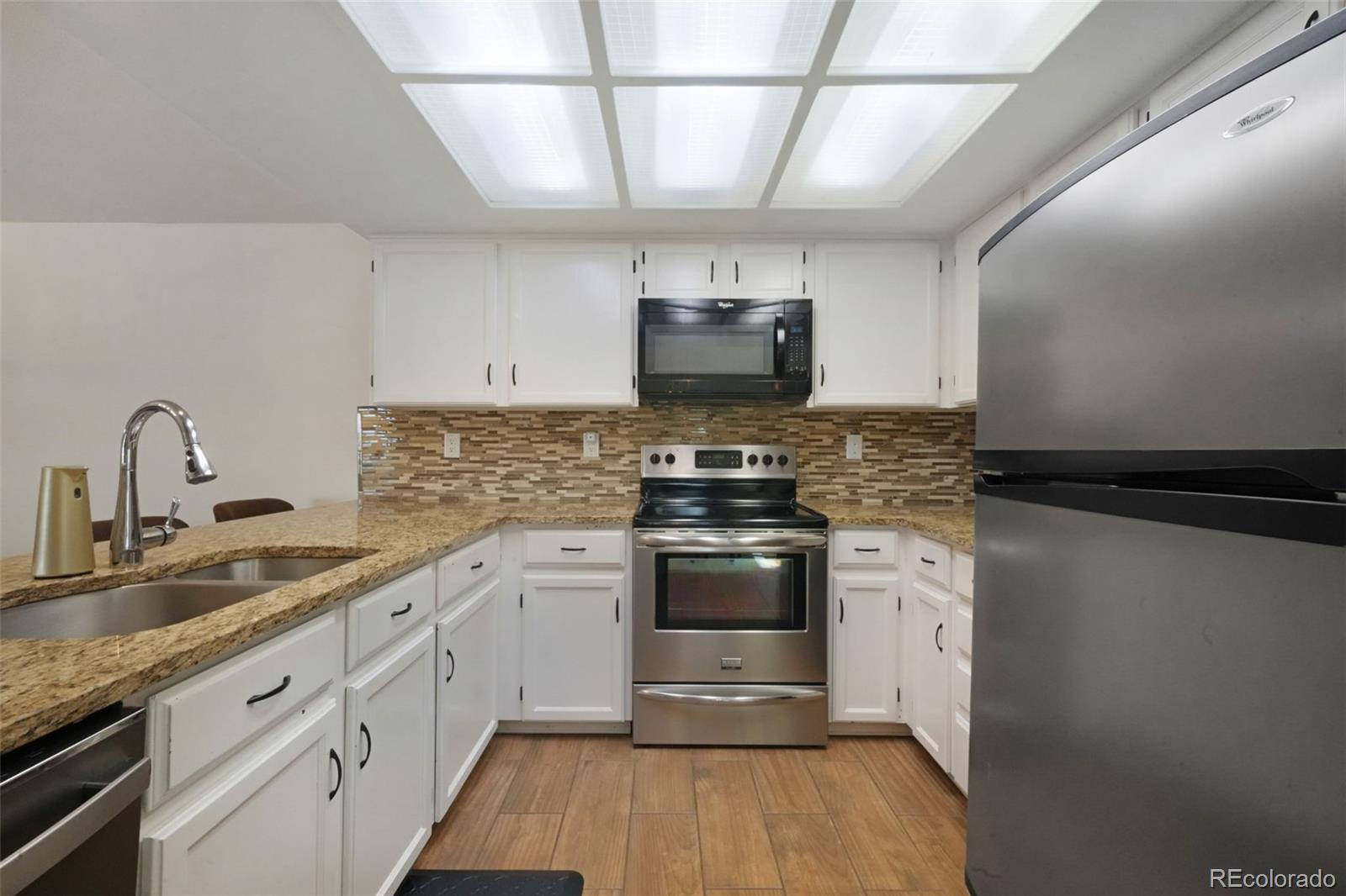 MLS Image #13 for 18714 e utah circle,aurora, Colorado