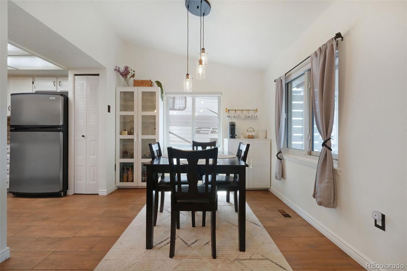 MLS Image #8 for 18714 e utah circle,aurora, Colorado