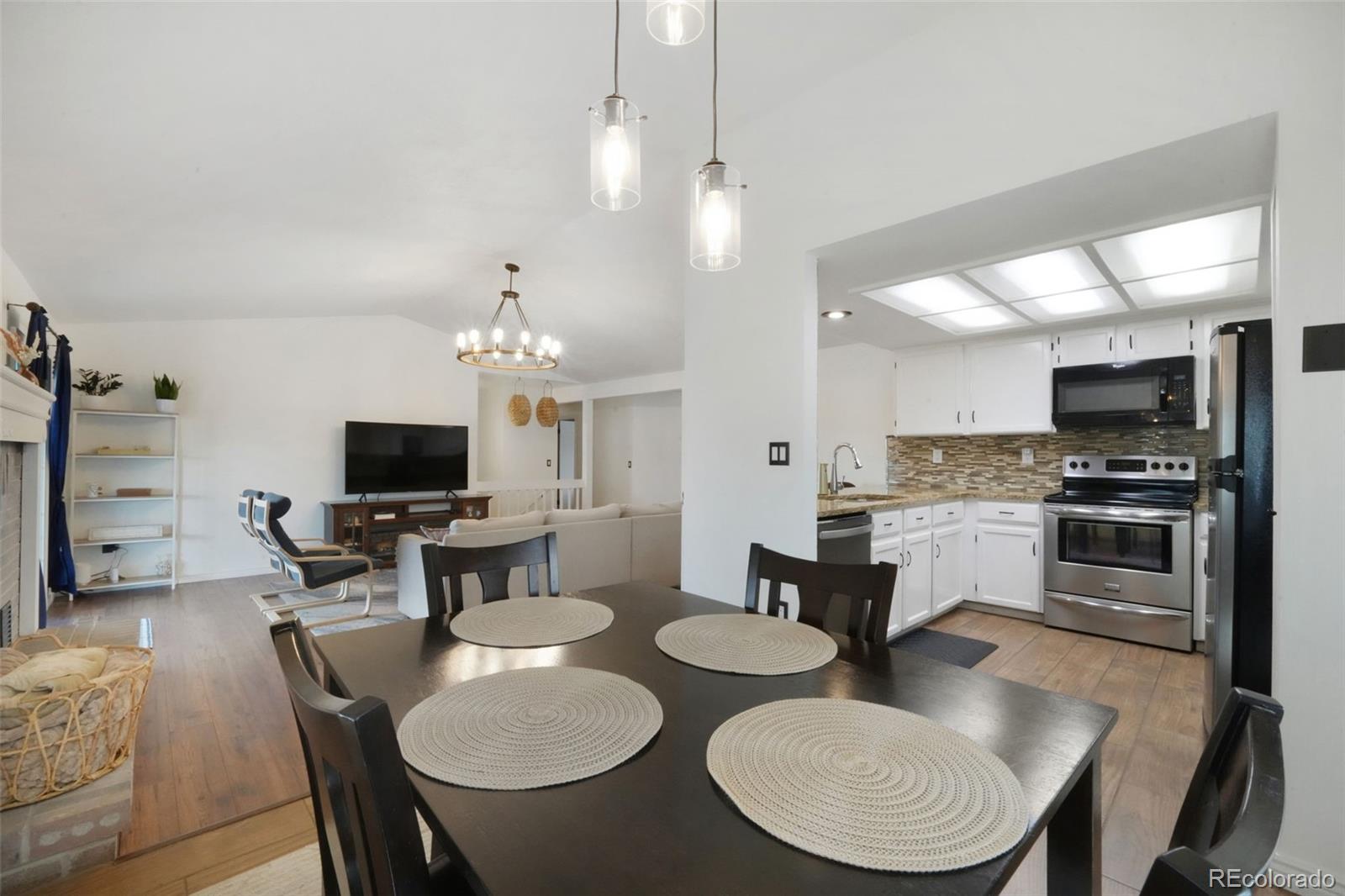 MLS Image #9 for 18714 e utah circle,aurora, Colorado
