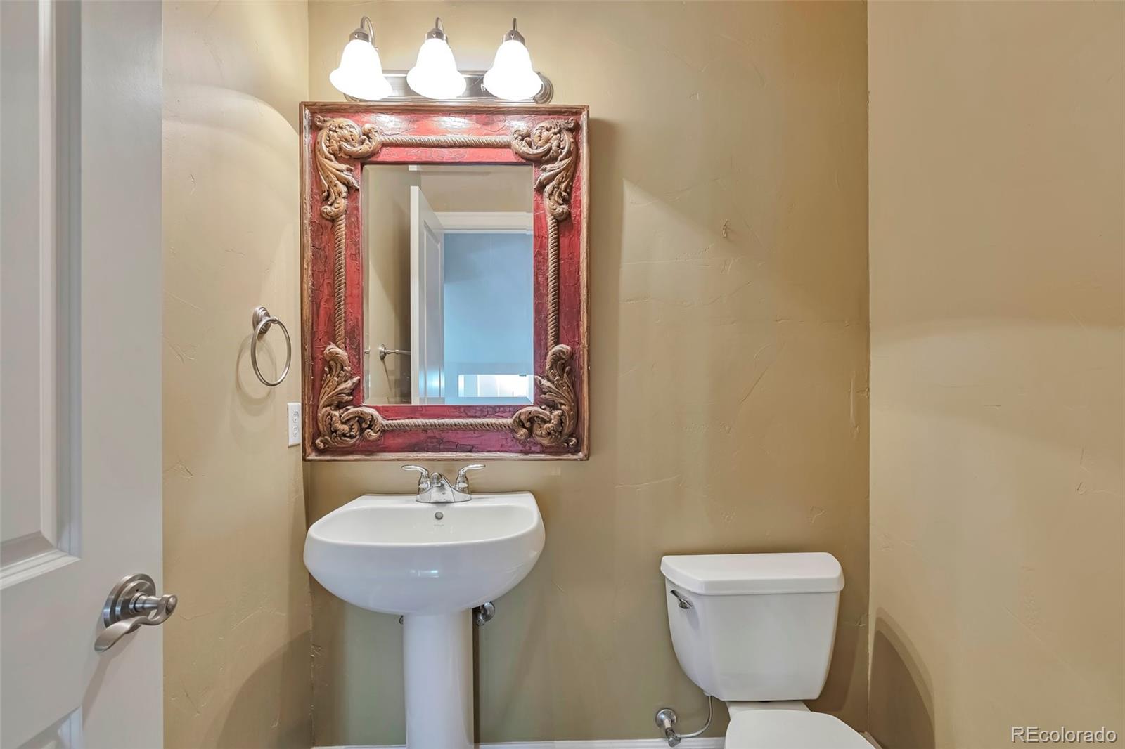 MLS Image #12 for 5426  dtc parkway,greenwood village, Colorado
