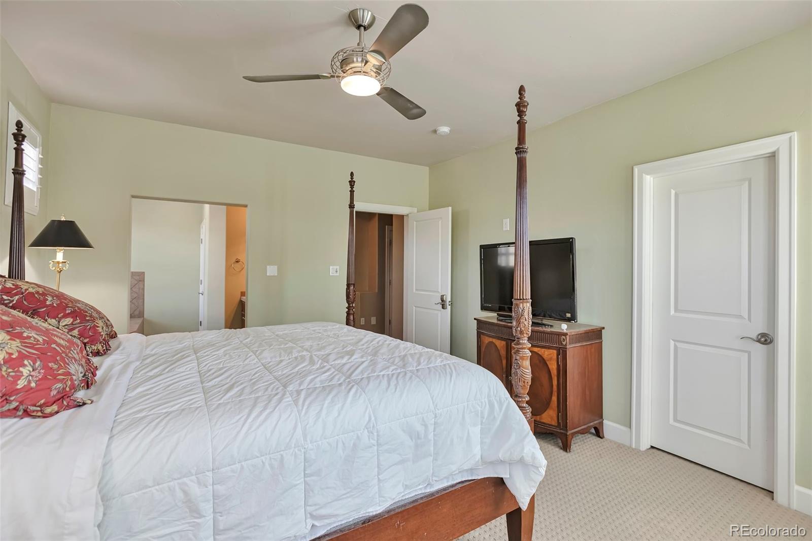 MLS Image #16 for 5426  dtc parkway,greenwood village, Colorado