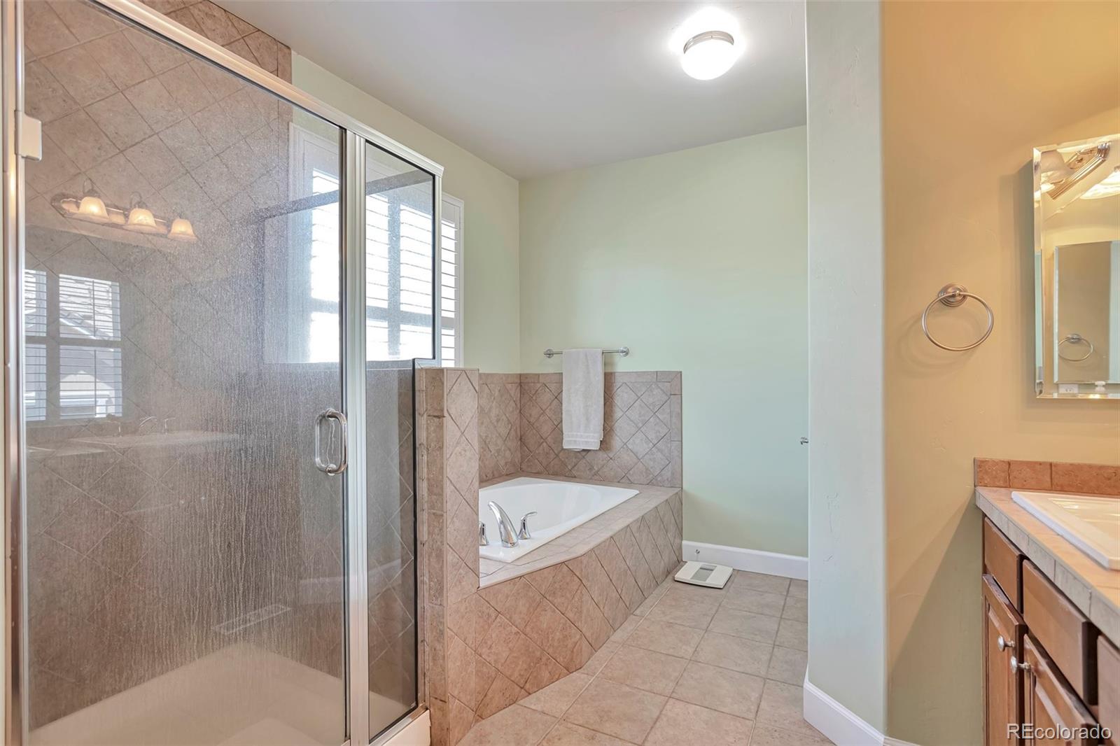 MLS Image #18 for 5426  dtc parkway,greenwood village, Colorado
