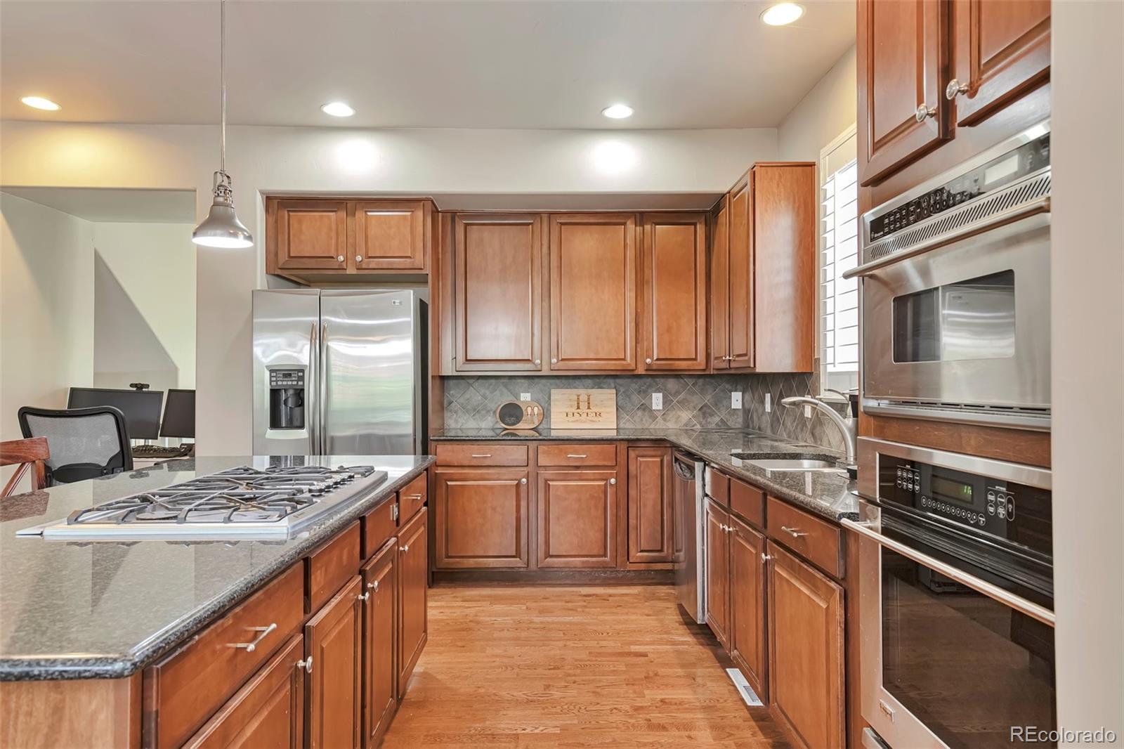 MLS Image #3 for 5426  dtc parkway,greenwood village, Colorado