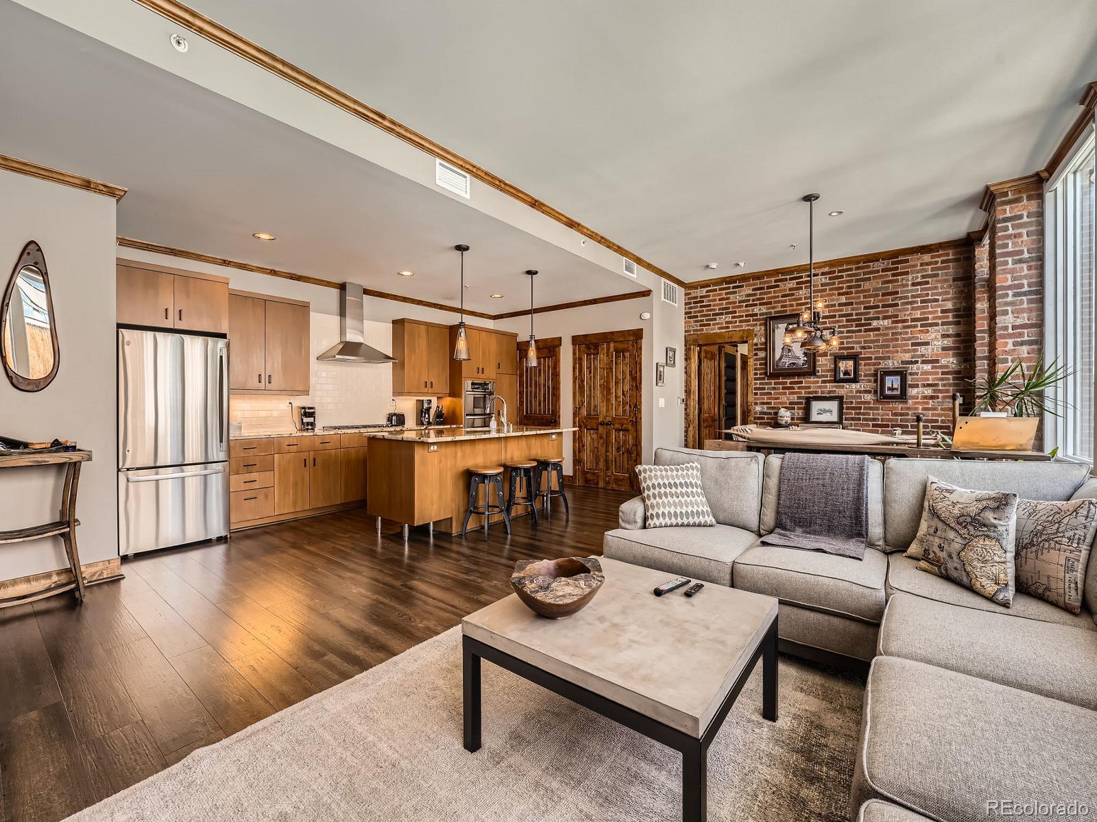 MLS Image #3 for 1401  delgany street,denver, Colorado