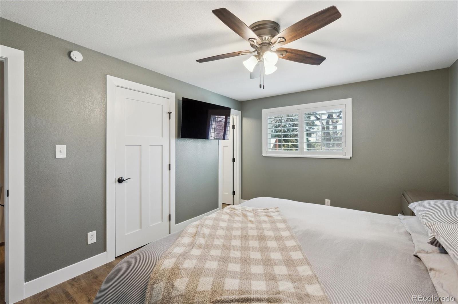 MLS Image #18 for 8242 e briarwood place,centennial, Colorado