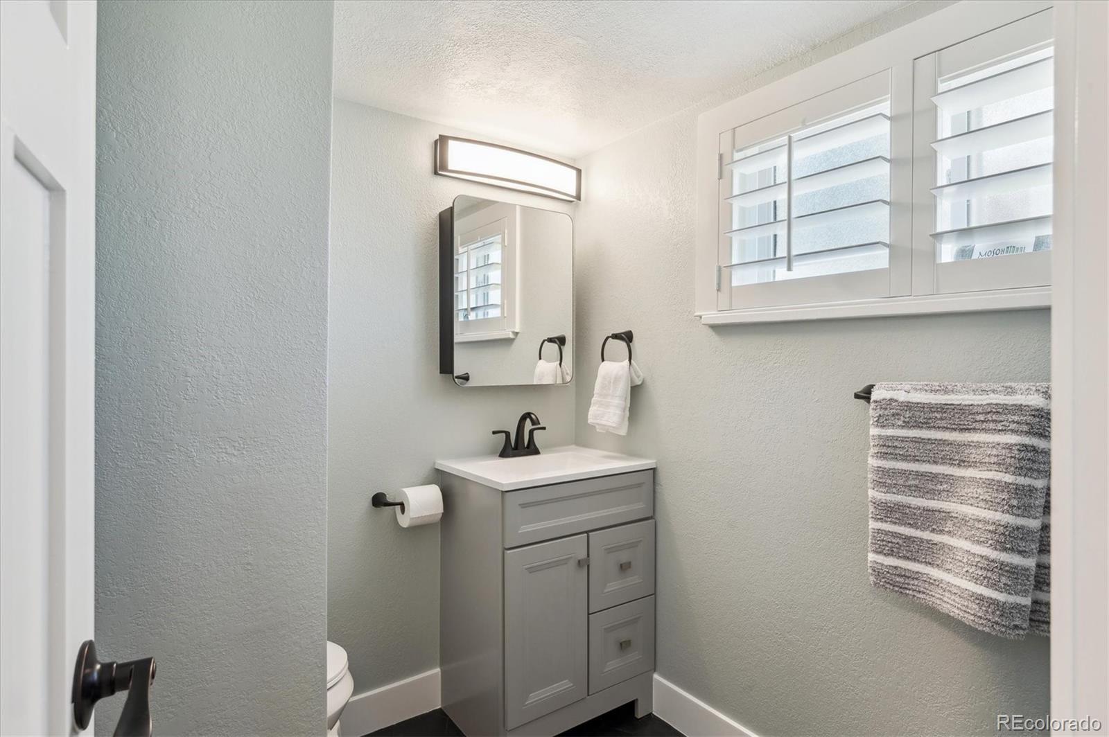 MLS Image #26 for 8242 e briarwood place,centennial, Colorado