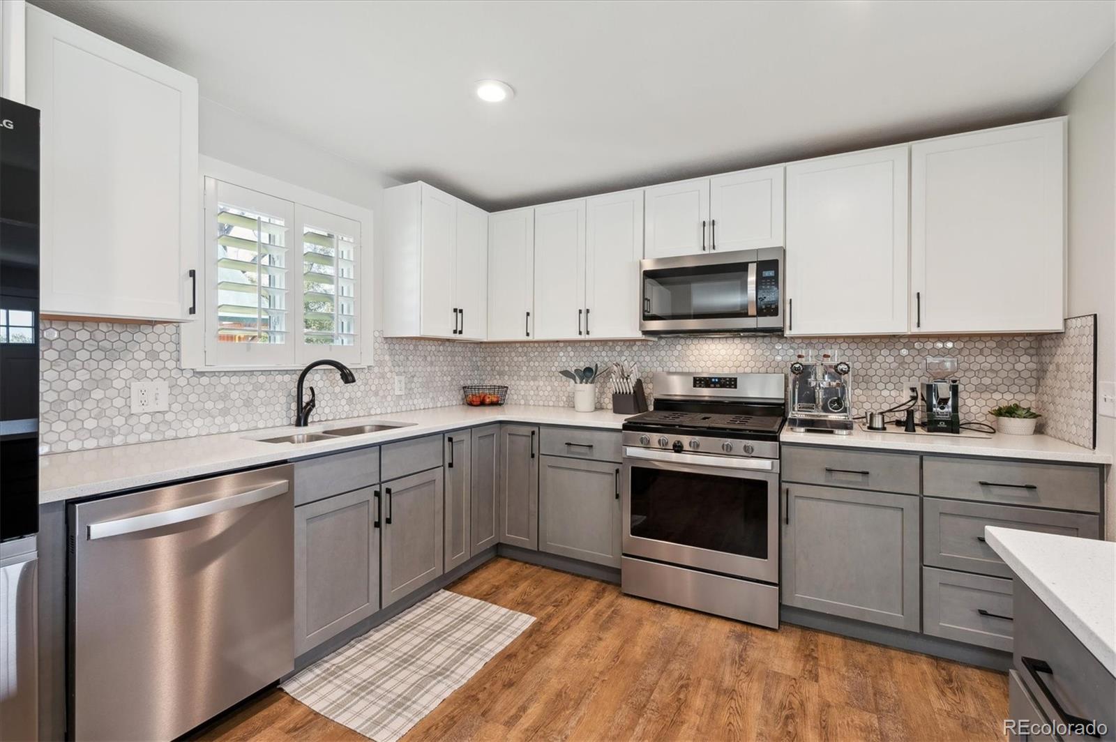 MLS Image #7 for 8242 e briarwood place,centennial, Colorado