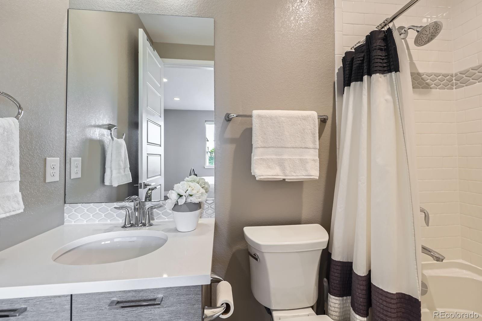 MLS Image #17 for 6005  beeler street,denver, Colorado