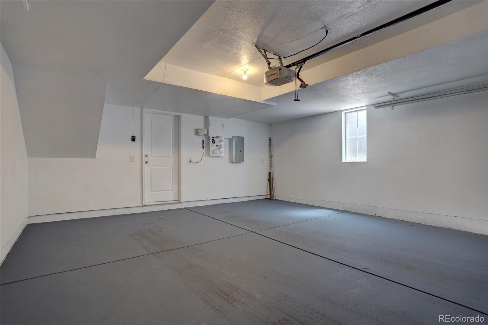 MLS Image #23 for 9520  halstead ,lone tree, Colorado
