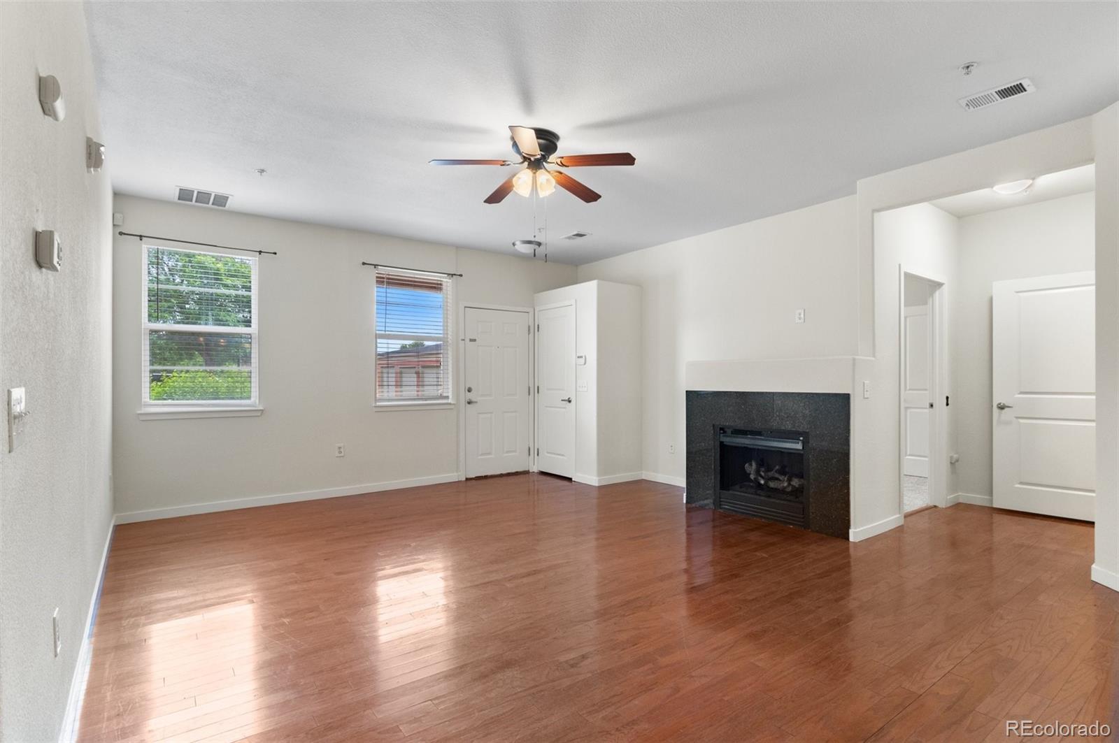 MLS Image #6 for 4100  albion street,denver, Colorado