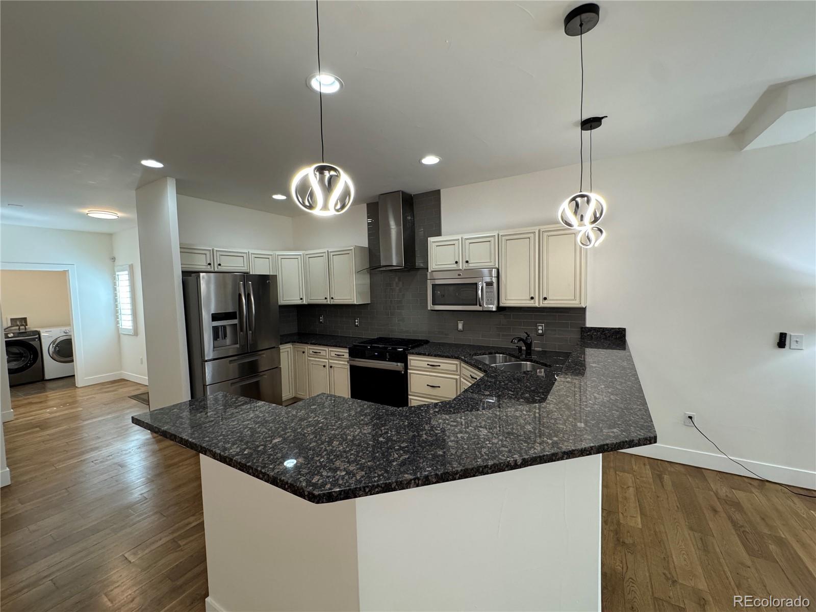 MLS Image #7 for 3440 w 33rd avenue,denver, Colorado