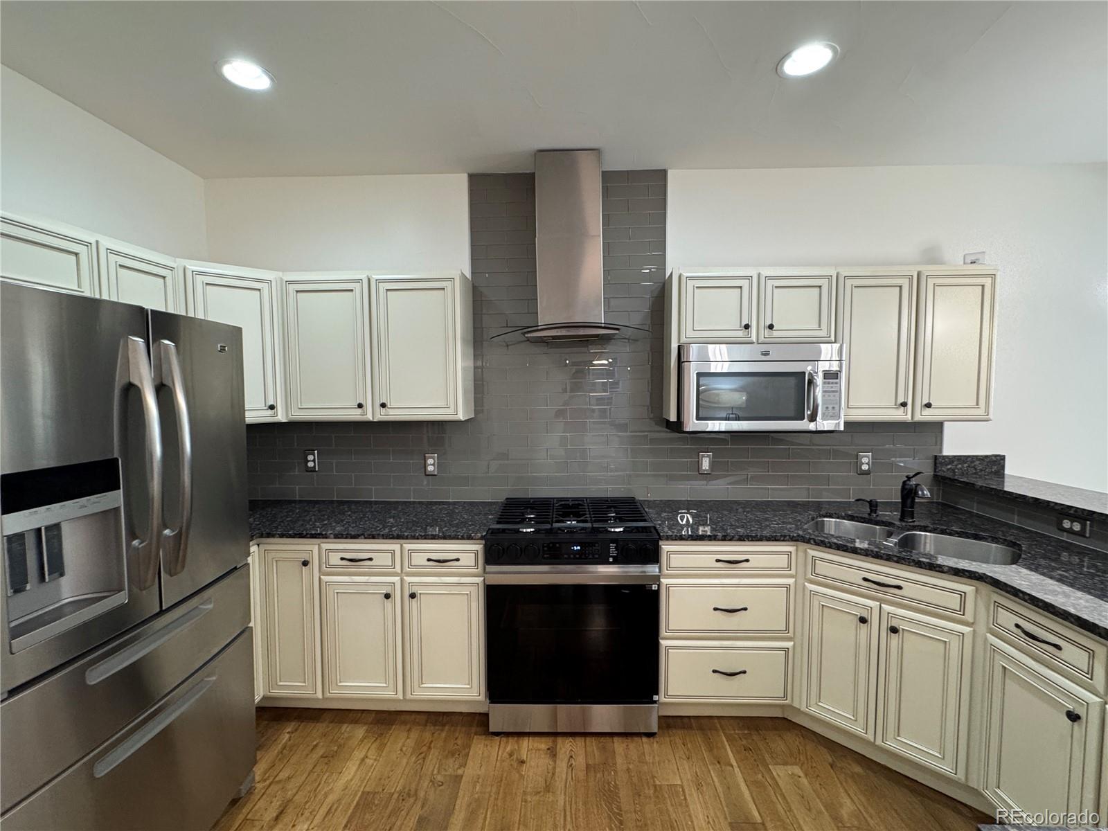 MLS Image #8 for 3440 w 33rd avenue,denver, Colorado