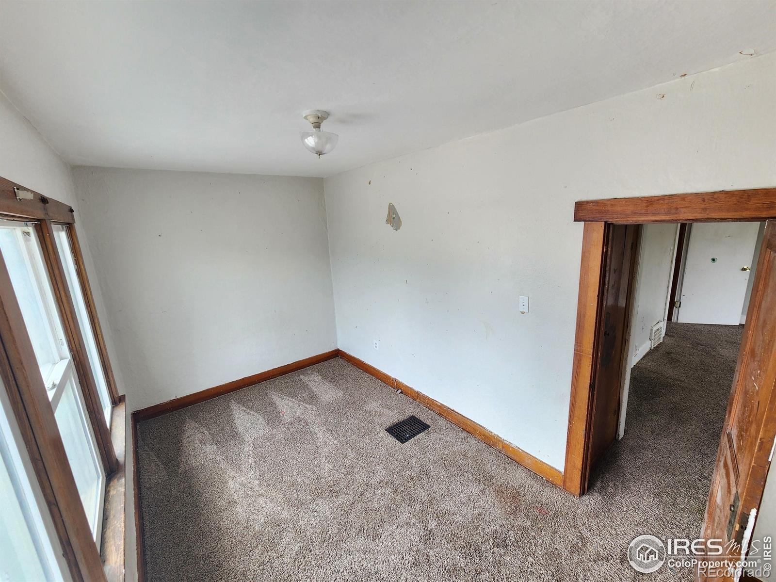 MLS Image #23 for 321 n 4th street,sterling, Colorado